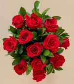 florero-de-rosas-rojas-detalle