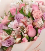 Bouquet de rosas y astromelias - Imagen 3