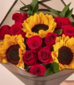 Ramo de rosas y girasoles - Imagen 3